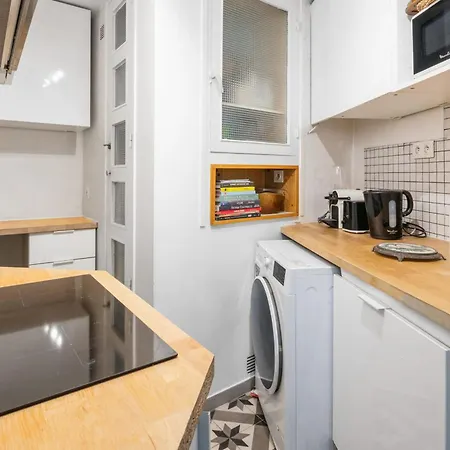 Des Couronnes - Welkeys Apartment *